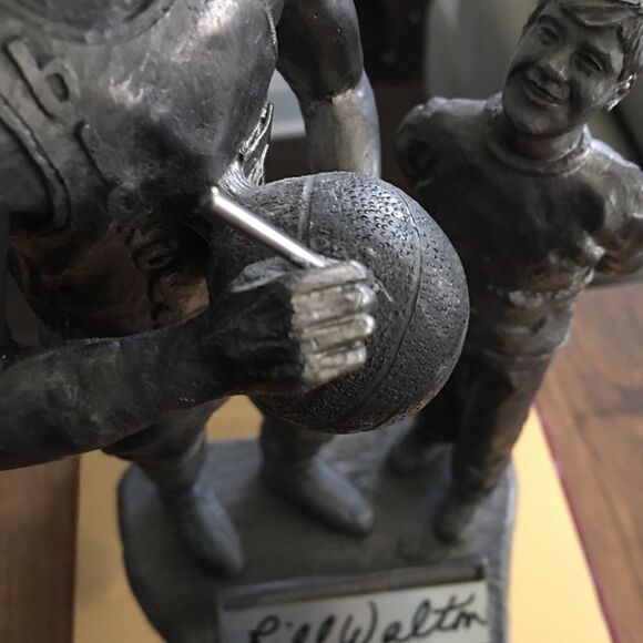 Bill Walton Portland Trailbazers 203/510 Michael Ricker Pewter Basketball Statue - Picture 4 of 8